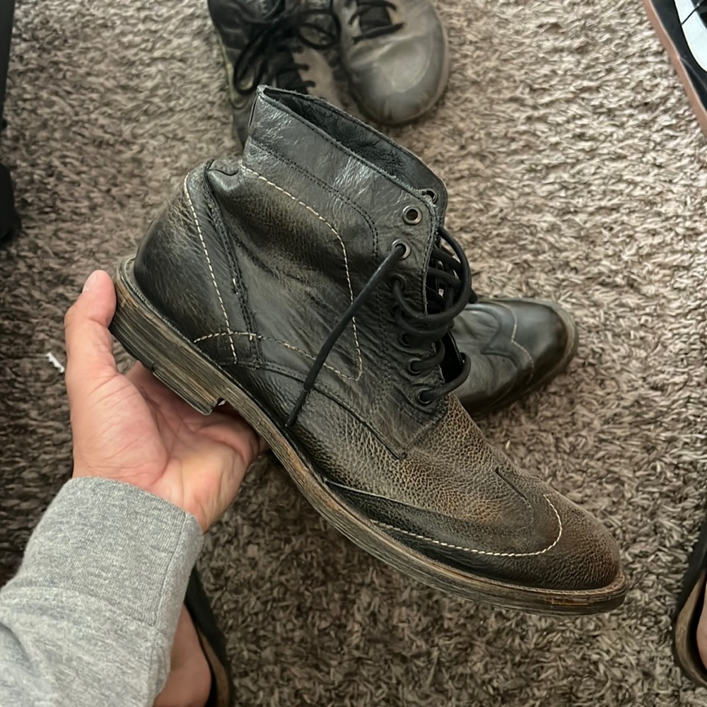 ROAN Dress Shoes